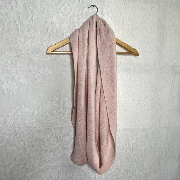 Pink Knit Infinity Scarf - Picture 3 of 5